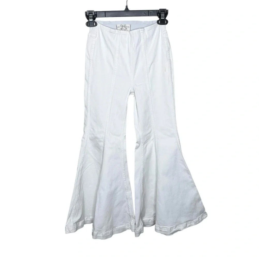 Free People We The Free Cha Cha Flare Cropped‎ Jeans White